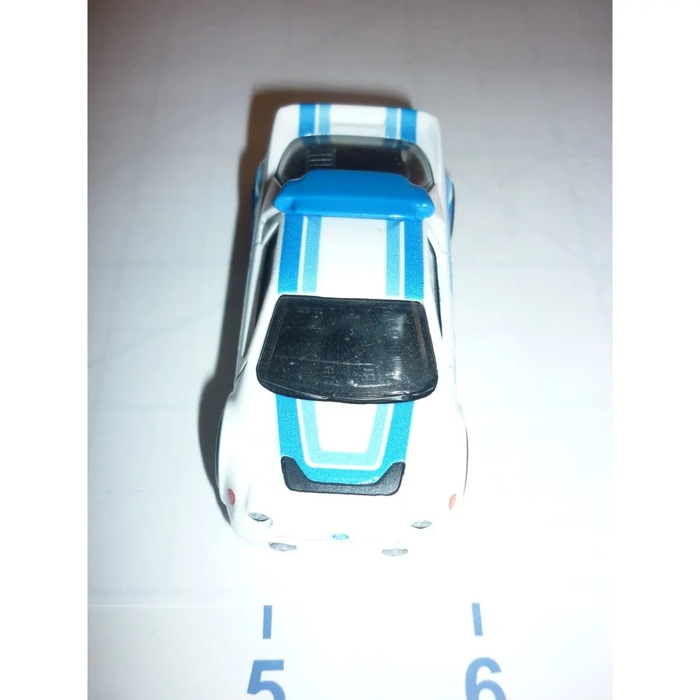 Hot Wheels‎ Ford RS200 Rally White Blue Racing Number 4 Diecast Toy Car